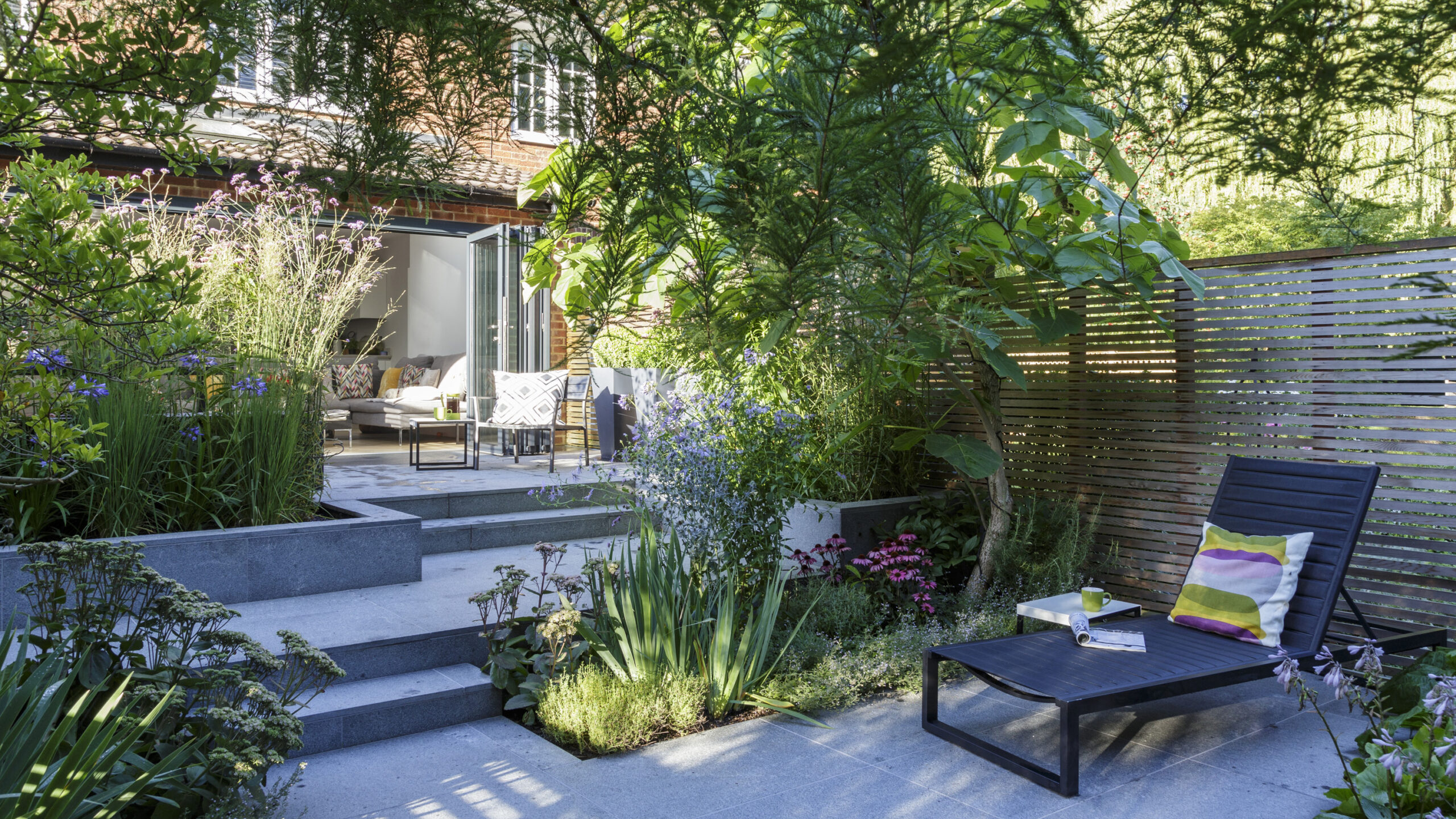 Creating a North West Facing Garden That is Low Maintenance