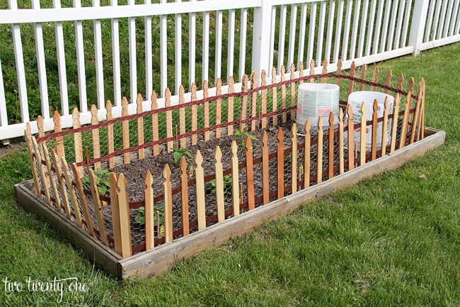 How to Design Your Fence Garden?